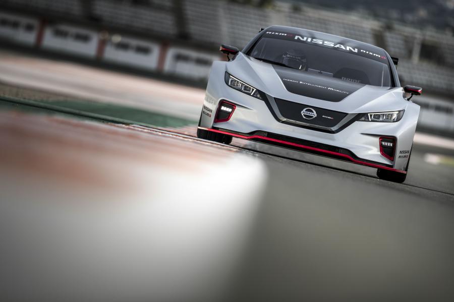  Nissan Leaf Nismo RC 2019 года  (фото 35 из 48)